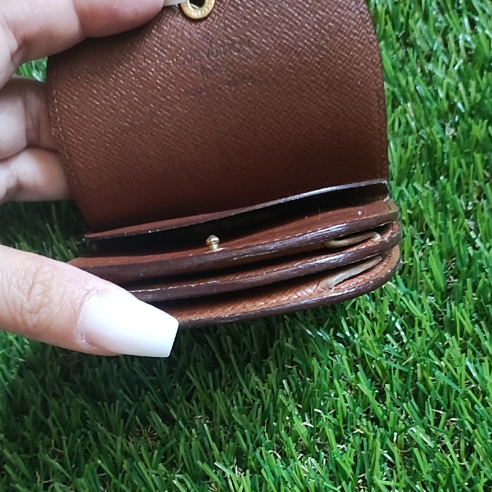 Louis Vuitton Brown Monogram Coin / Jewelry Pouch Porte - Monnaei Gousset - Picture 3 of 13